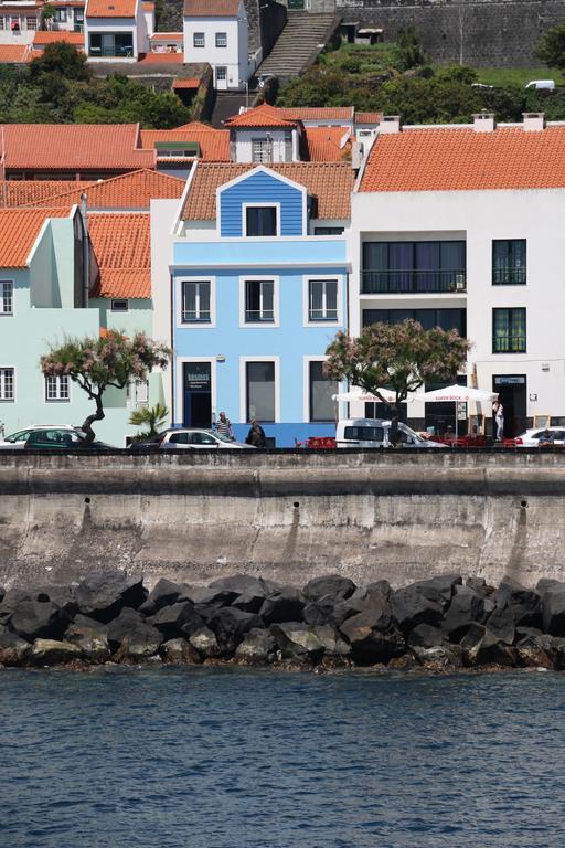 Apartamentos Kosmos Horta  Værelse billede