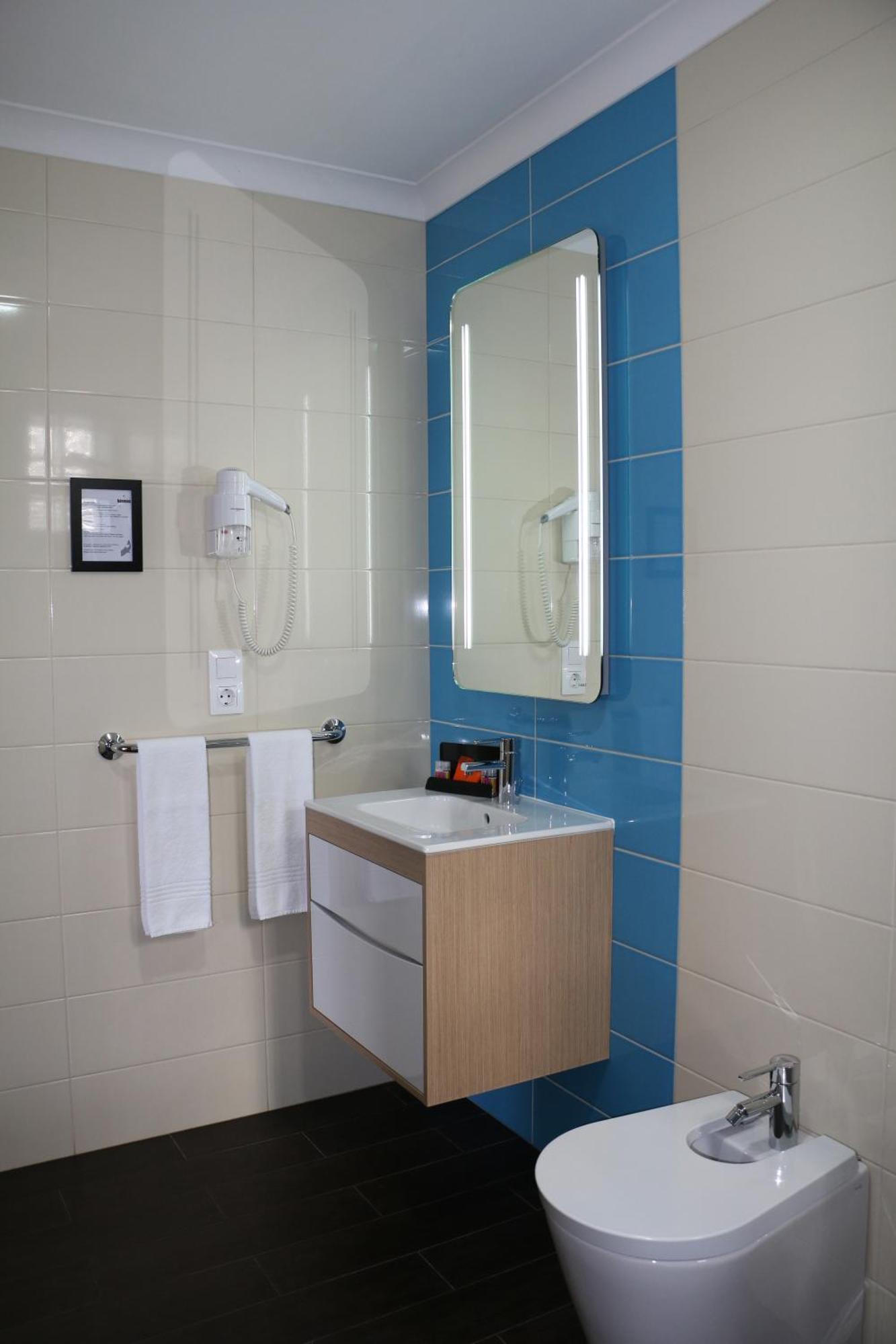 Apartamentos Kosmos Horta  Værelse billede