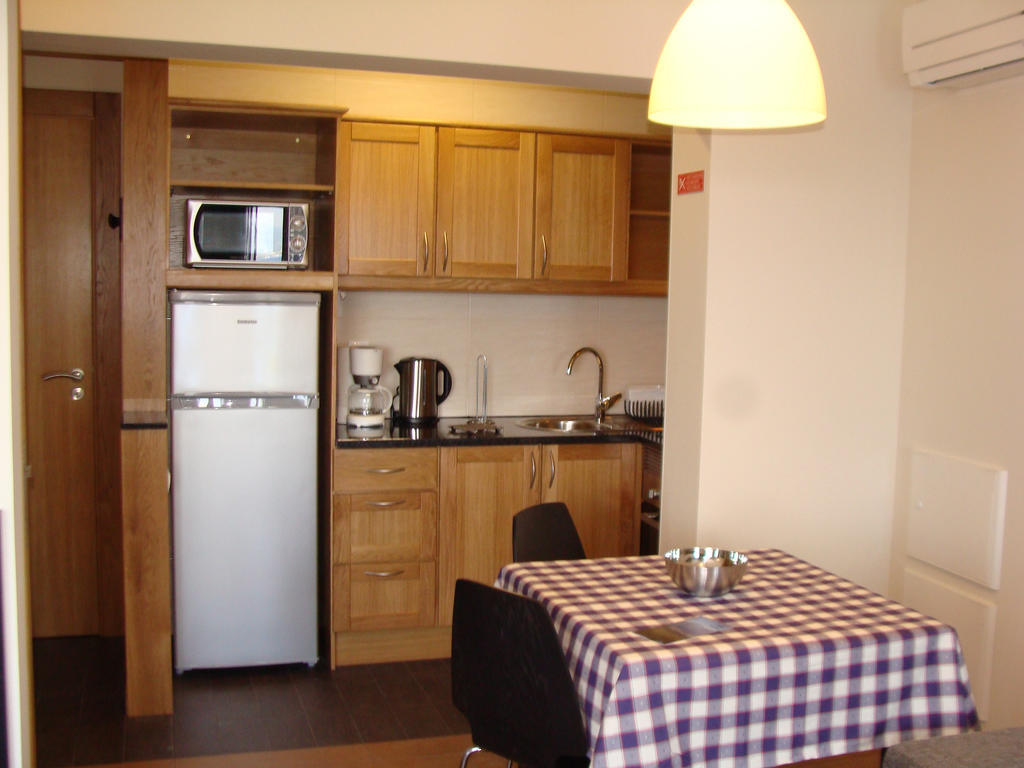 Apartamentos Kosmos Horta  Værelse billede
