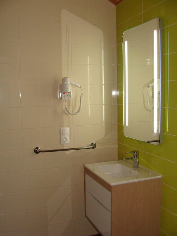 Apartamentos Kosmos Horta  Værelse billede