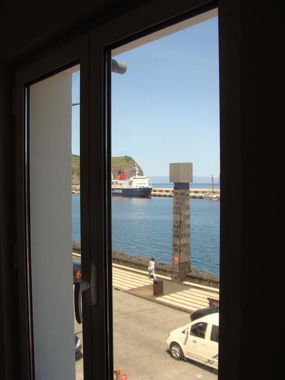 Apartamentos Kosmos Horta  Værelse billede